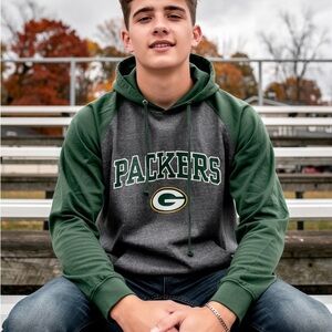 Fanatics Packers Hoodie in Green and Gray